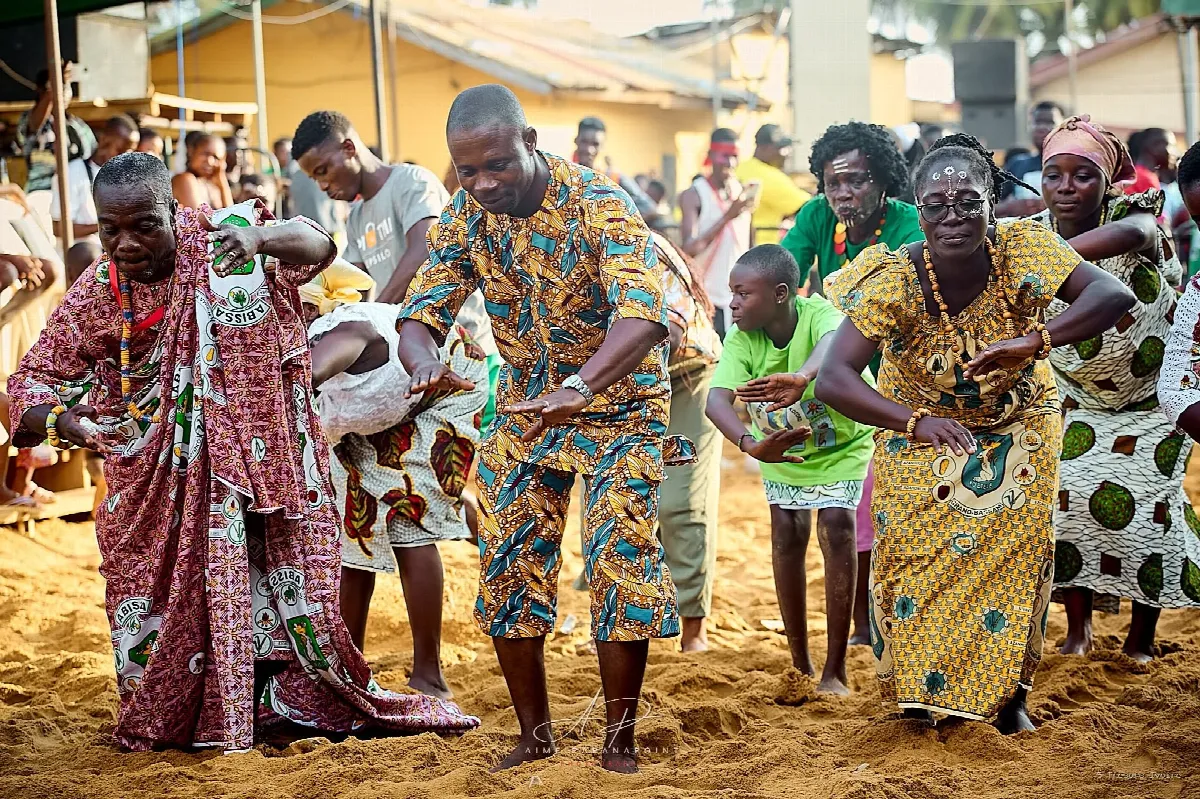 ABÔMA : LE TAMBOUR QUI FAIT VIBRER LA MÉMOIRE N’ZIMA
